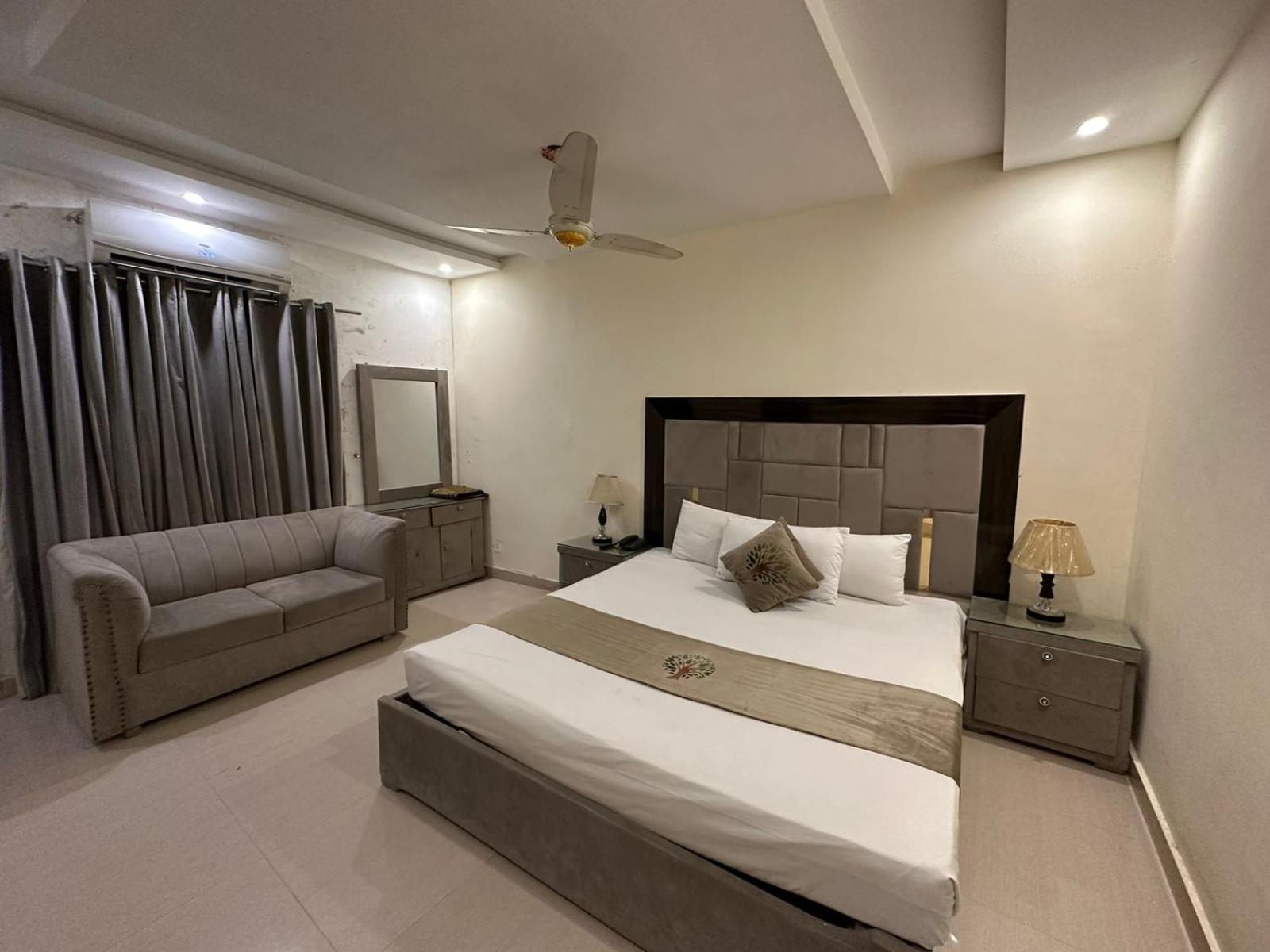 Hotel Green Fort Gulberg Lahor Kültér fotó