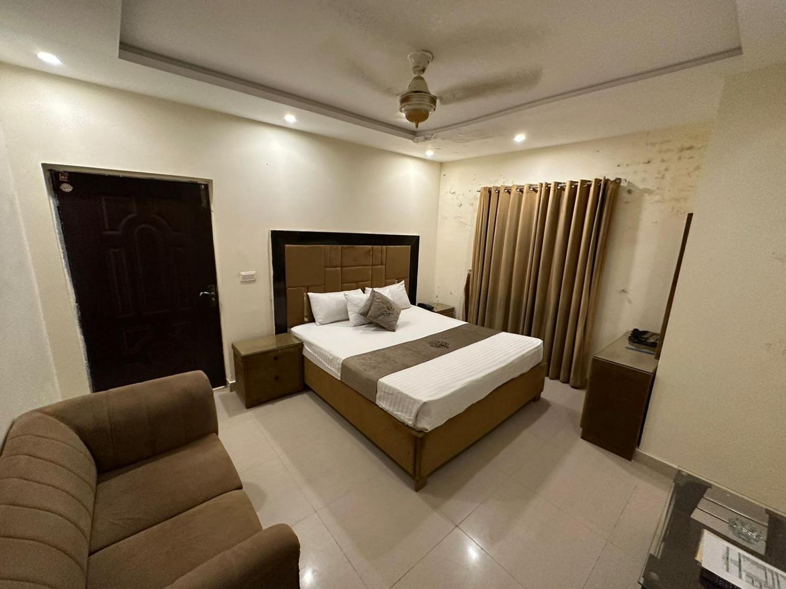 Hotel Green Fort Gulberg Lahor Kültér fotó