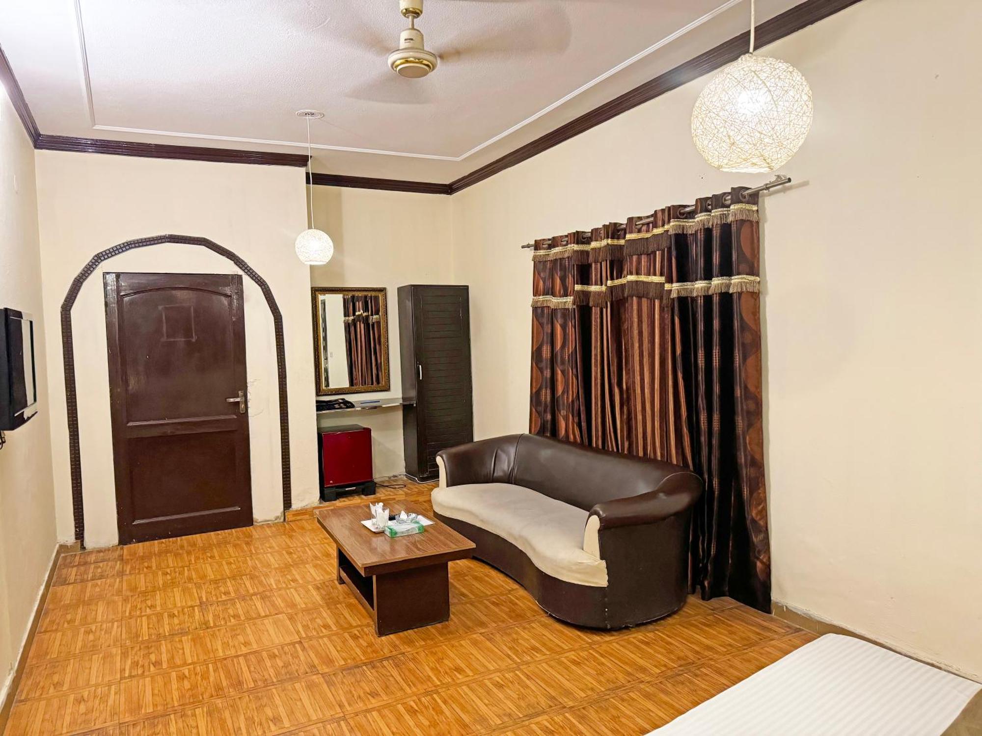 Hotel Green Fort Gulberg Lahor Kültér fotó
