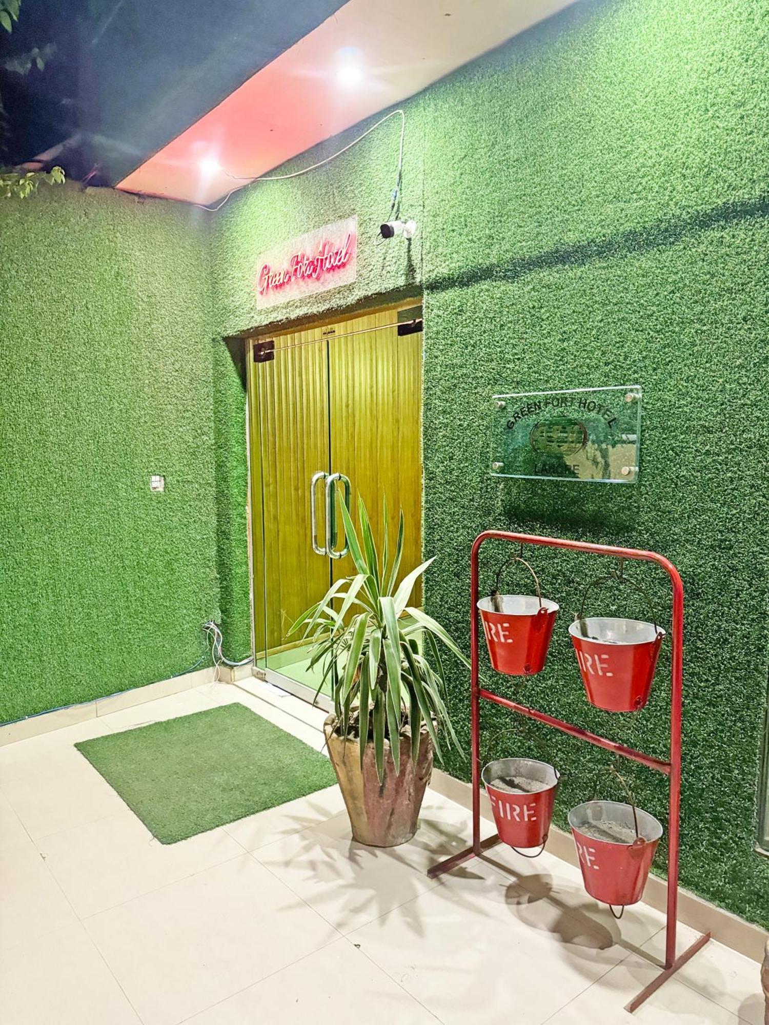 Hotel Green Fort Gulberg Lahor Kültér fotó