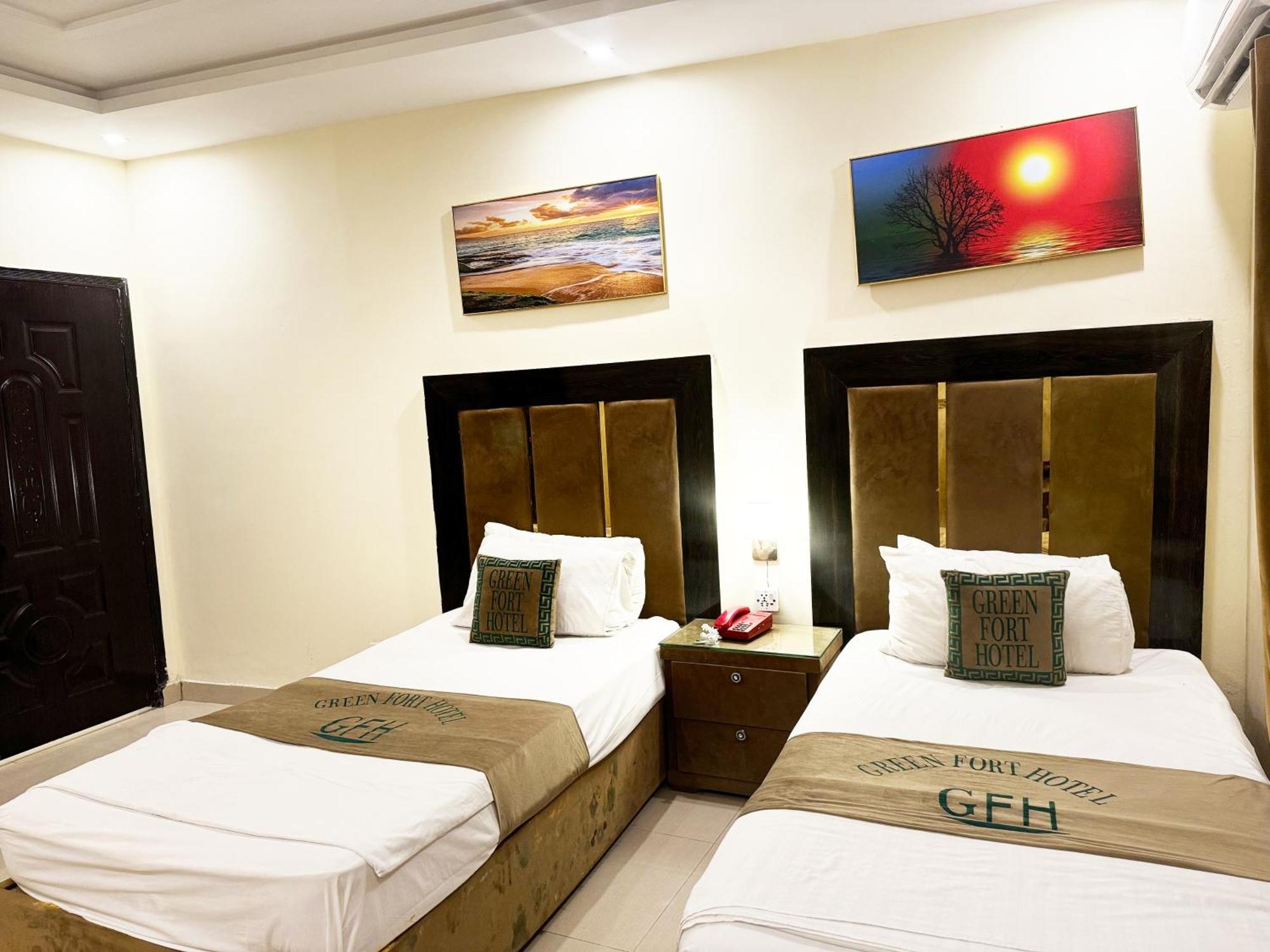 Hotel Green Fort Gulberg Lahor Kültér fotó