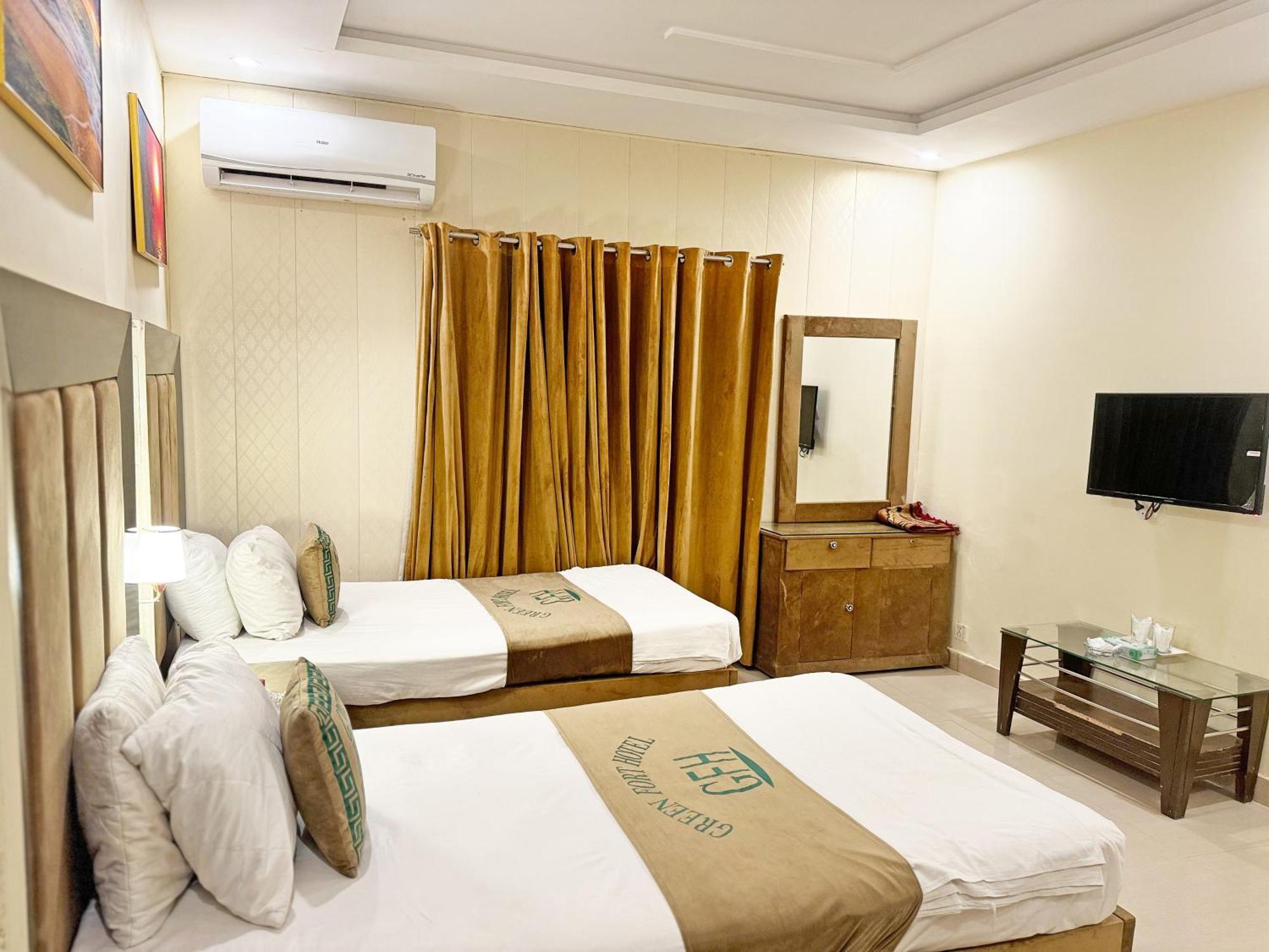 Hotel Green Fort Gulberg Lahor Kültér fotó
